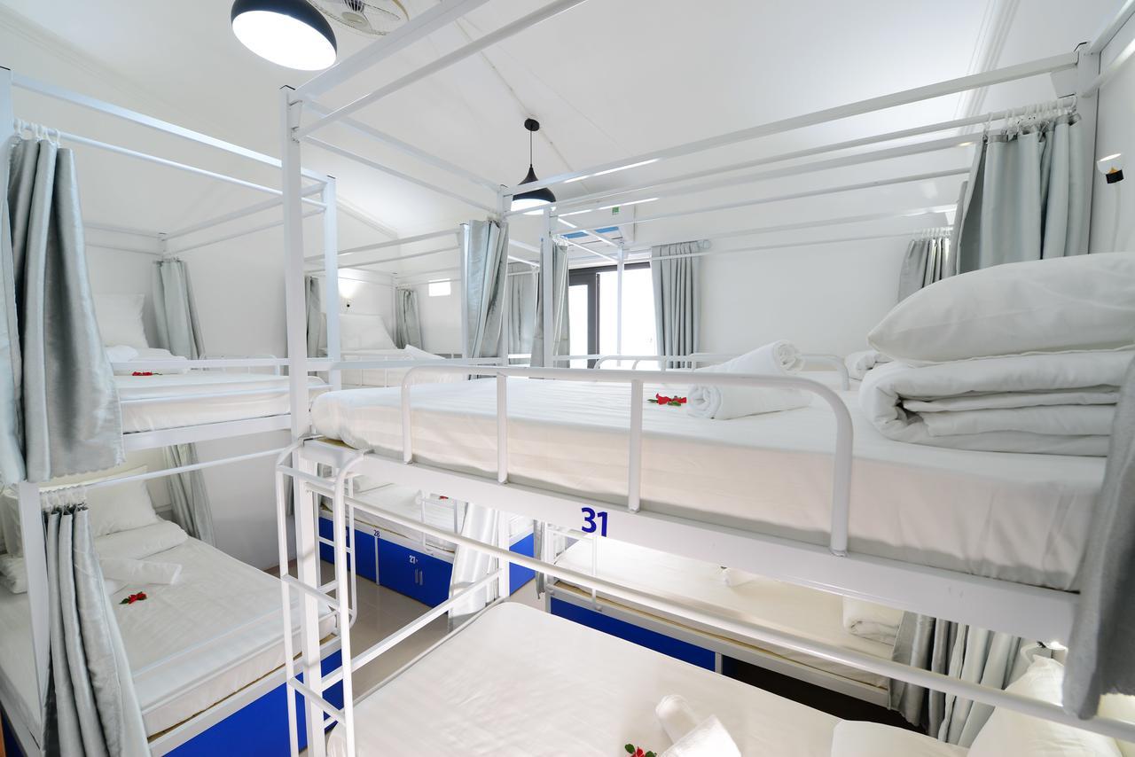 Pillow Backpacker Hostel (Adults Only) Hanói Exterior foto