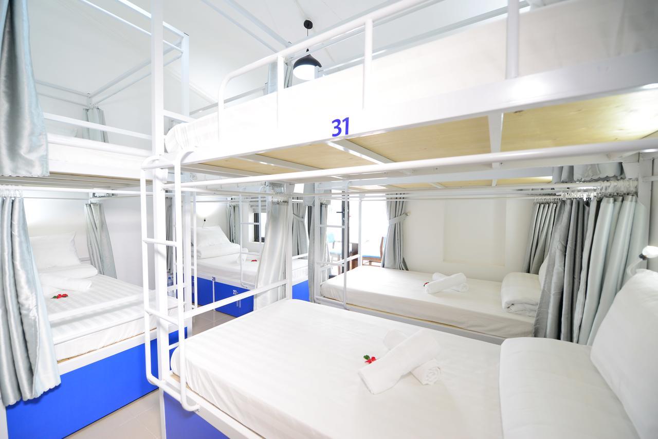 Pillow Backpacker Hostel (Adults Only) Hanói Exterior foto